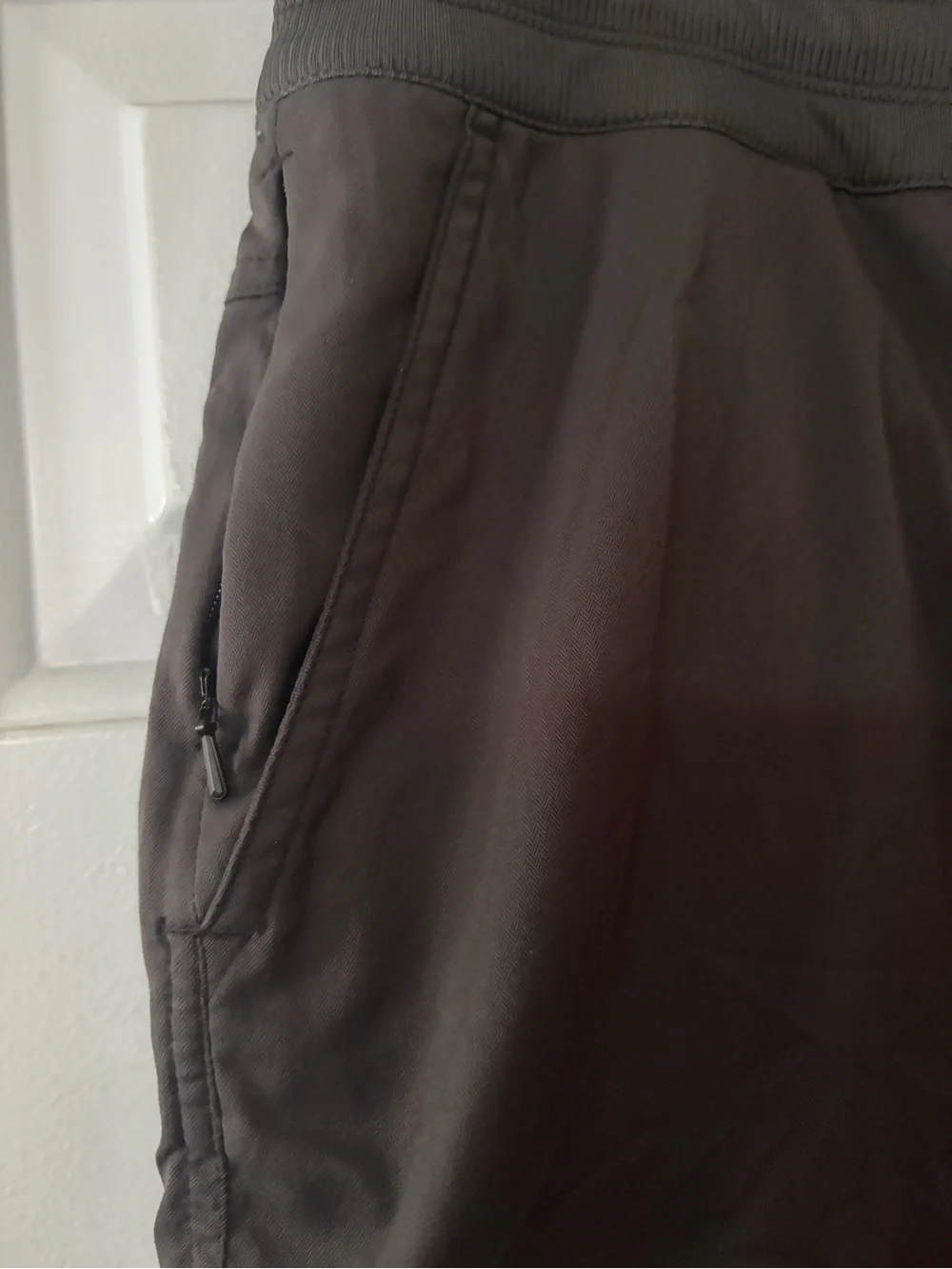 The North Face Aphrodite Charcoal Gray Athletic Hiking Skort Size Large.